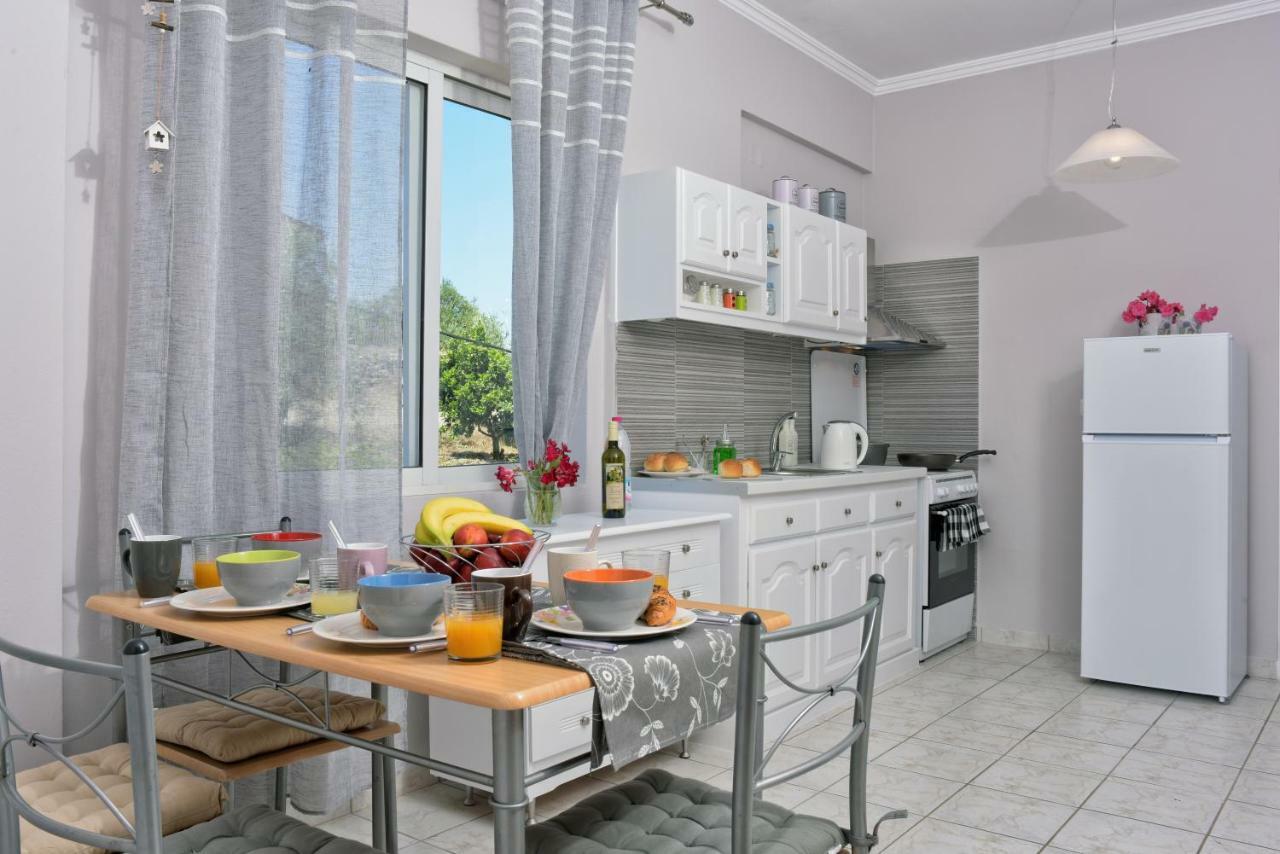 Virós Fiona'S Apartment מראה חיצוני תמונה